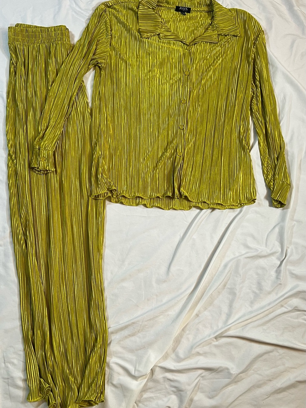 Julia Olive-Green Crinkle Pant & Top Set